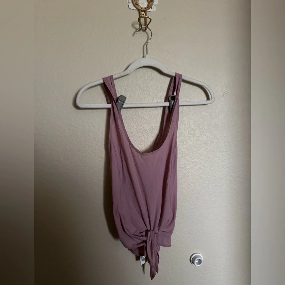 LULULEMON Call It a Tie Tank Size 8 Pink Taupe‎ NEW